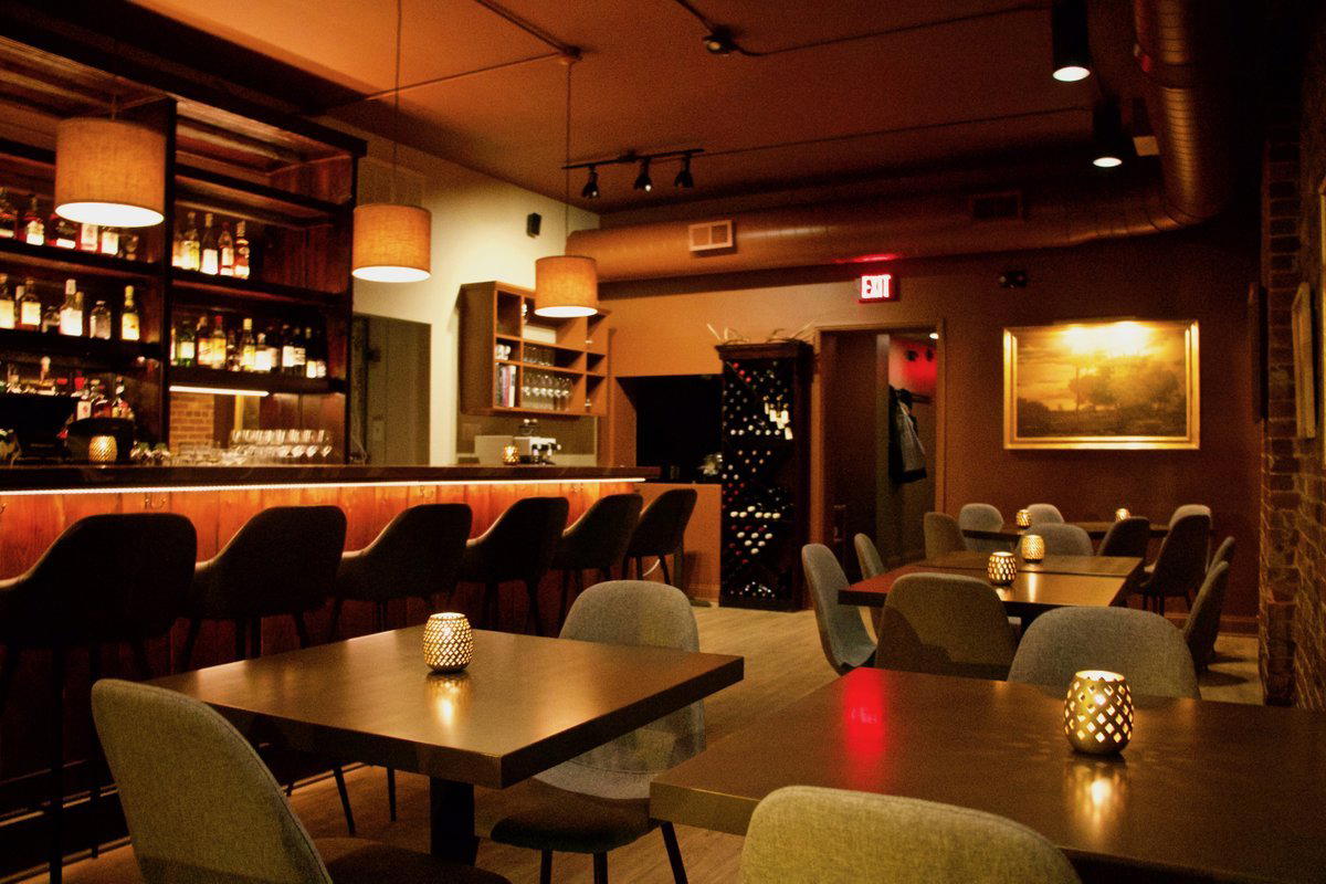 Restaurant Adarra bar in Richmond, United States