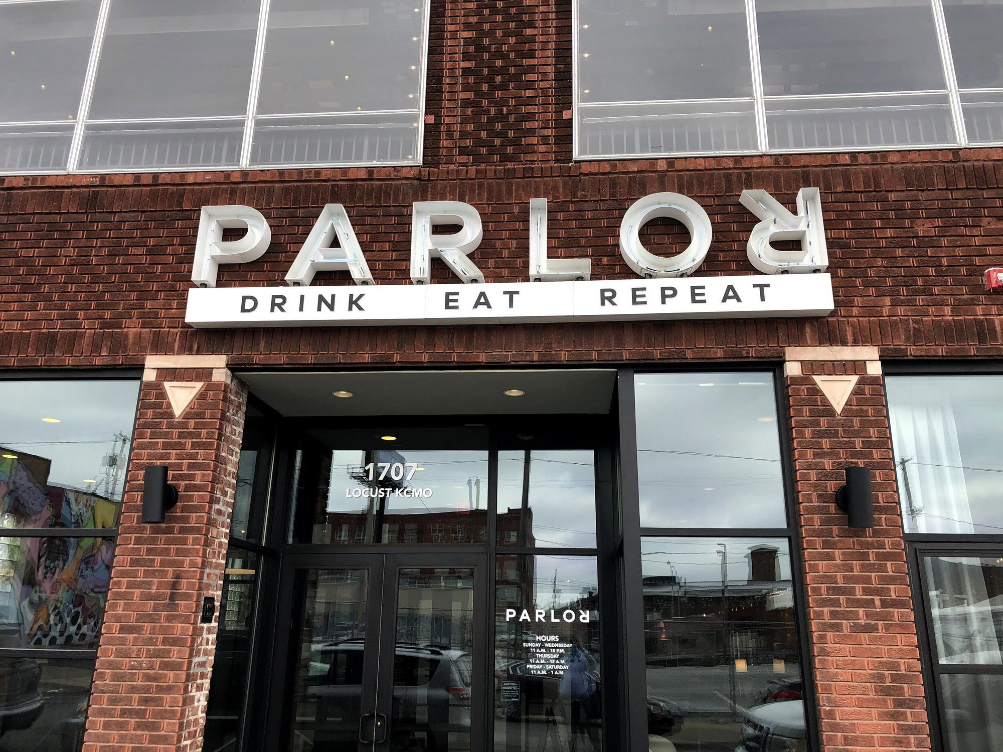 Parlor, Bar in Kansas City