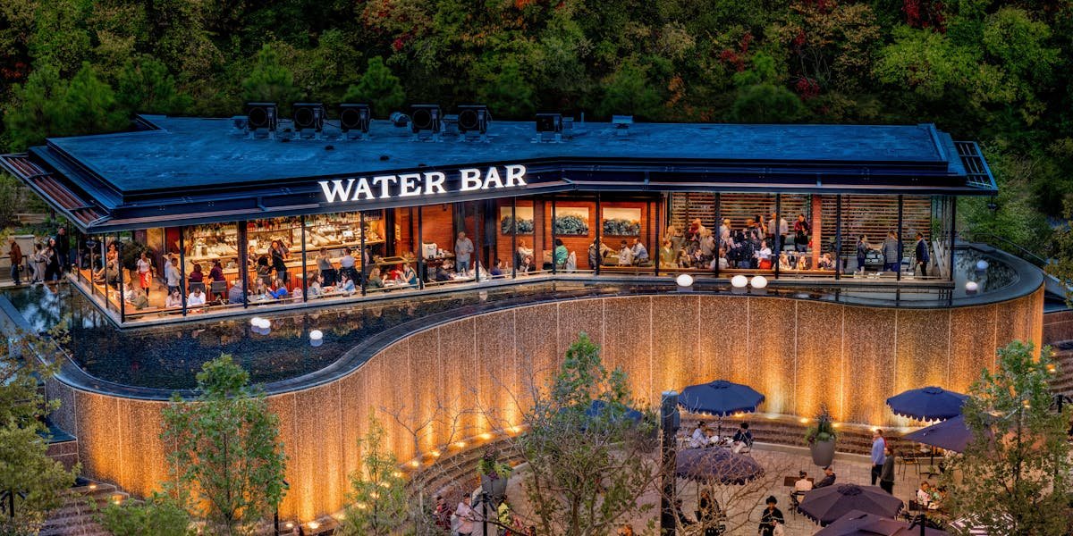 Water Bar, Arlington, United States