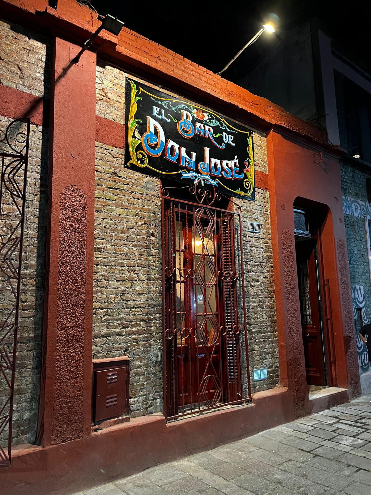 El Bar de Don José bar in Mendoza