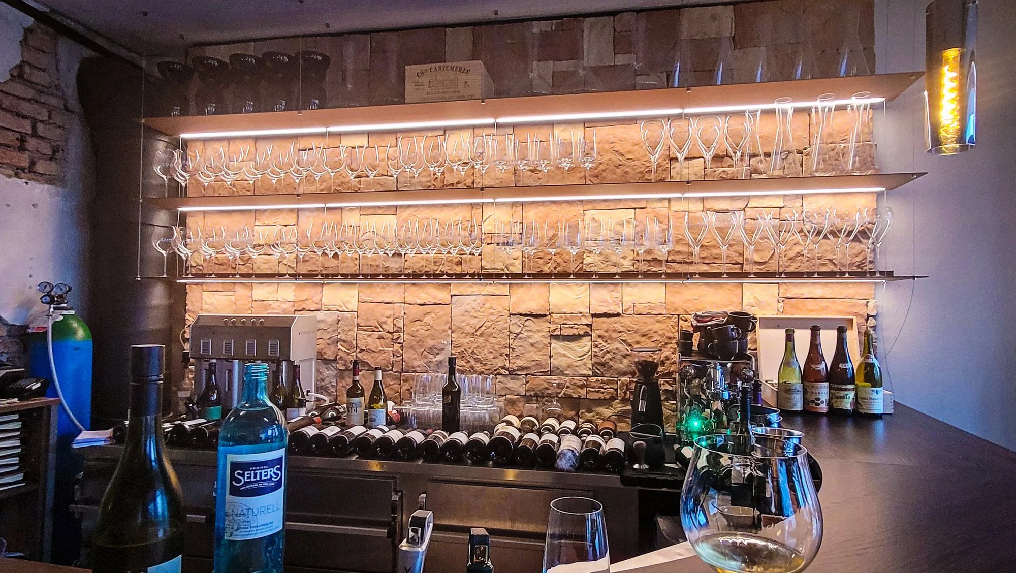 Sticks & Stones Wine Bar bar in Munich