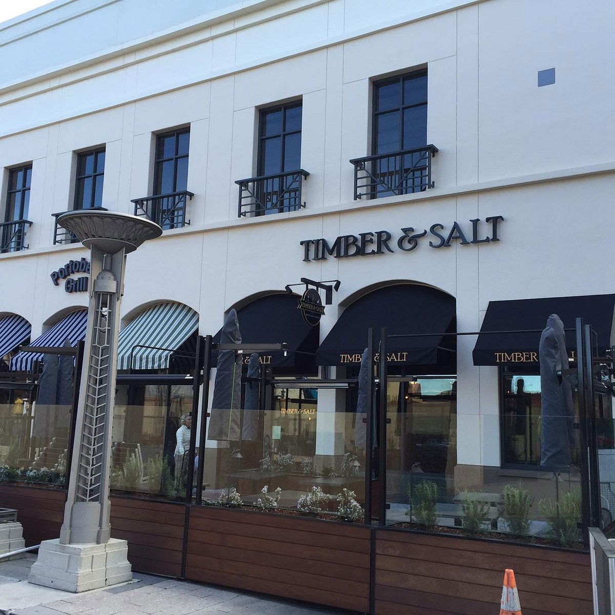 Timber & Salt, Bar in Redwood City