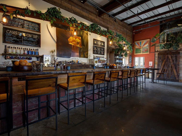 State Line Distillery, Madison, United States