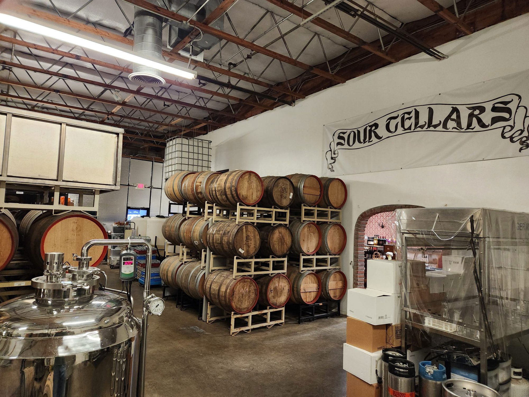 Sour Cellars Barrel Room, Bar in Rancho Cucamonga