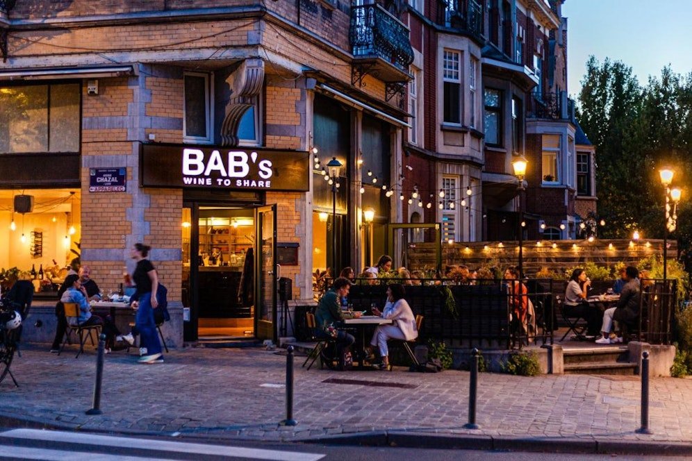 Bab's wine to share bar in Brussels, Belgium