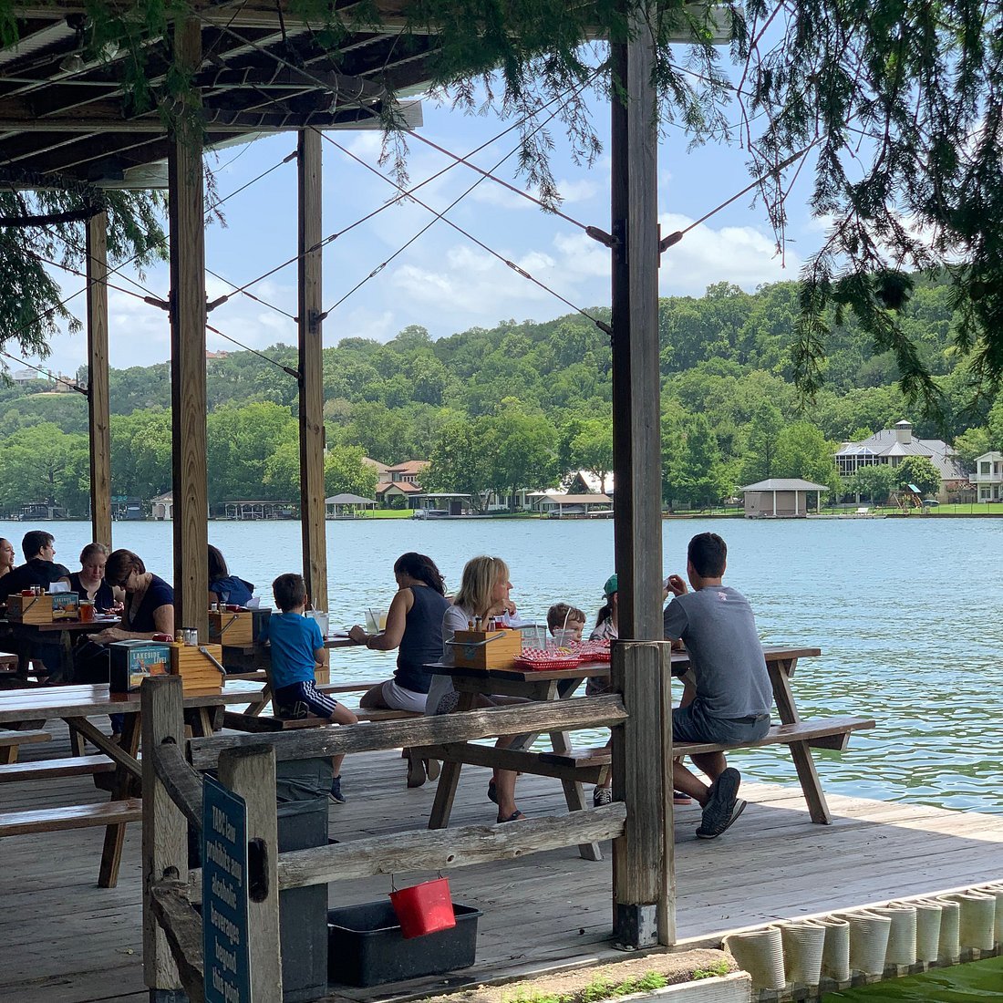 Ski Shores Cafe bar in Austin