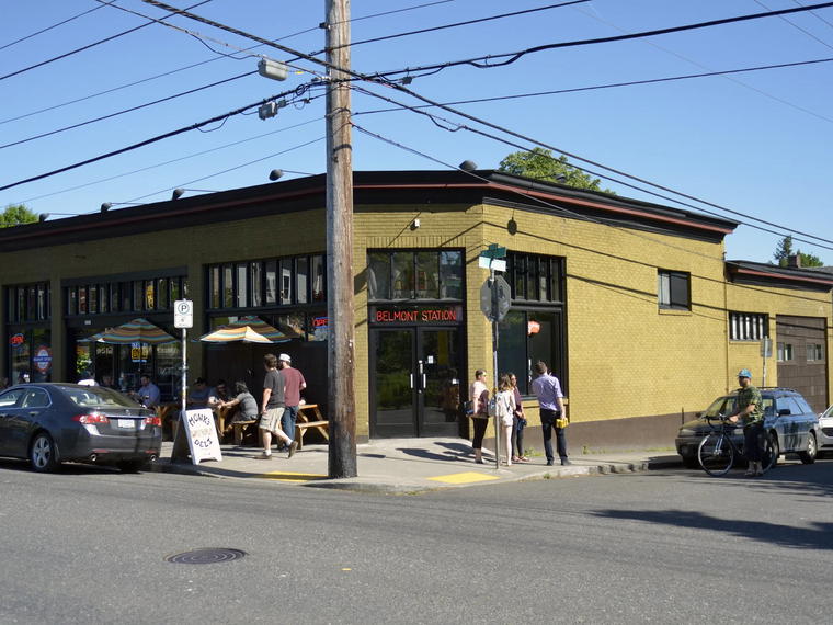 Belmont Station, Portland, United States
