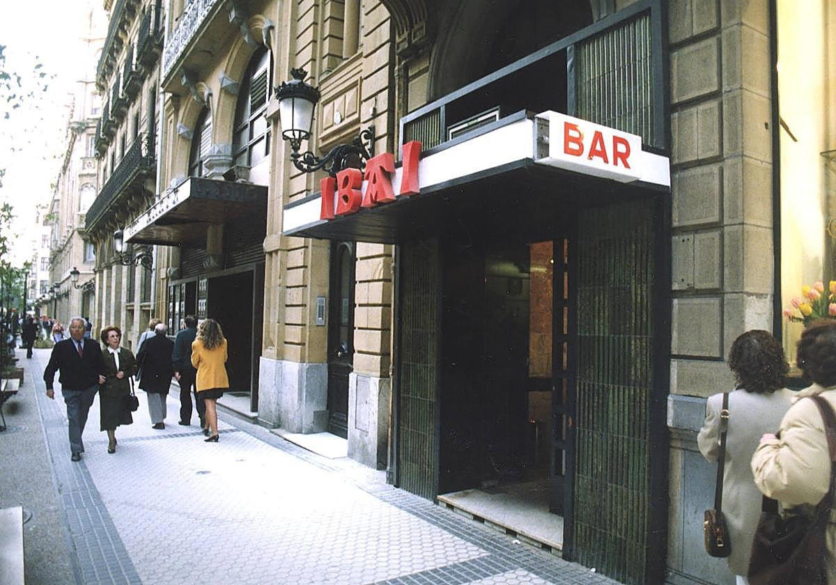 El Bar by Paulo Airaudo bar in San Sebastián