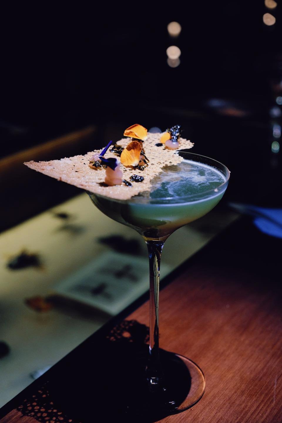 Bo / En • Cocktail Atelier bar in Hanoi