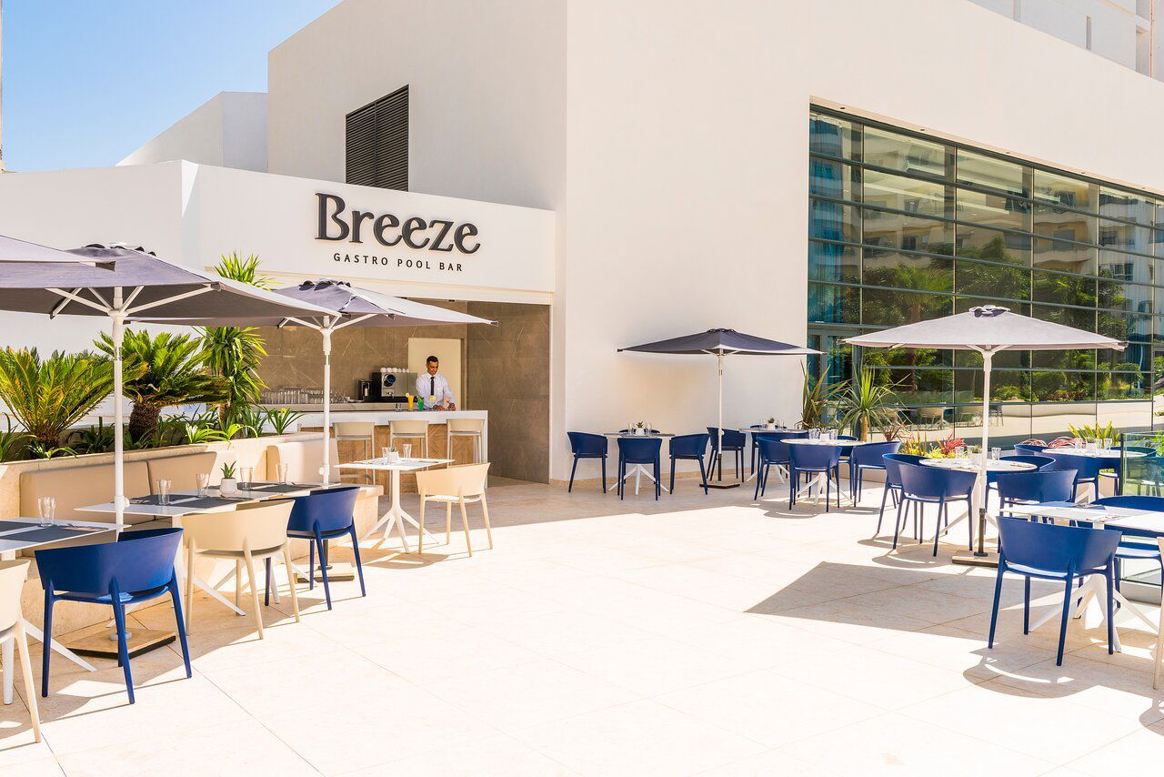 Breeze Pool Bar, Bar in Casablanca