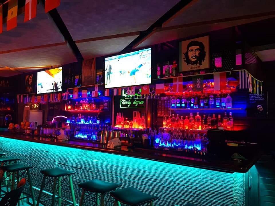 Bar Équateur