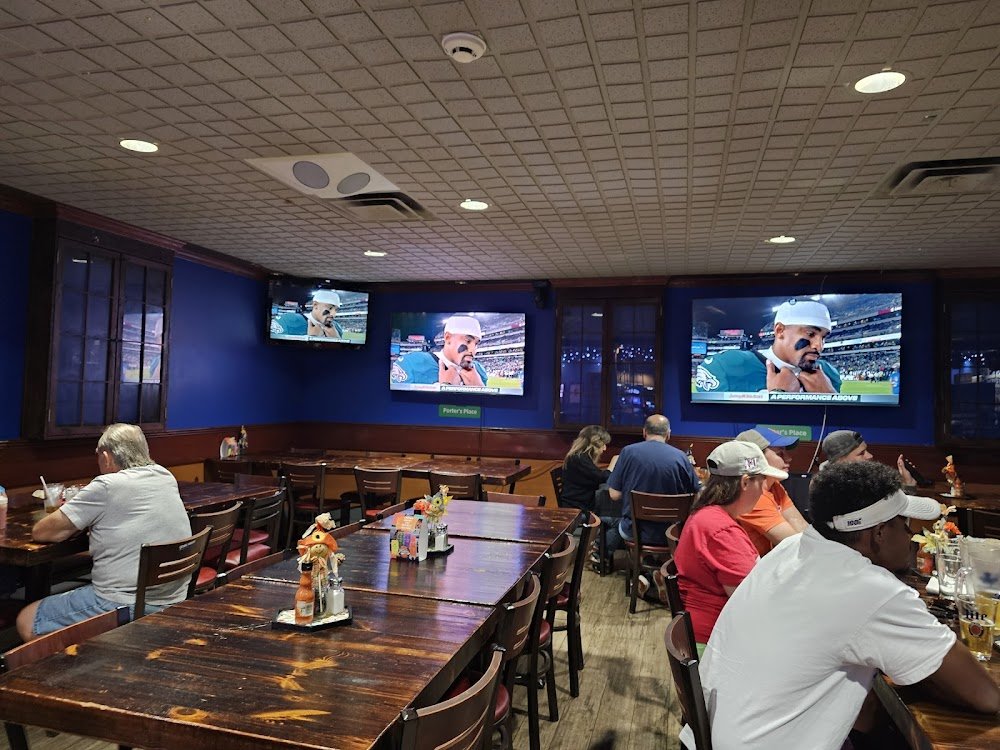 Porter's Place Sports Bar