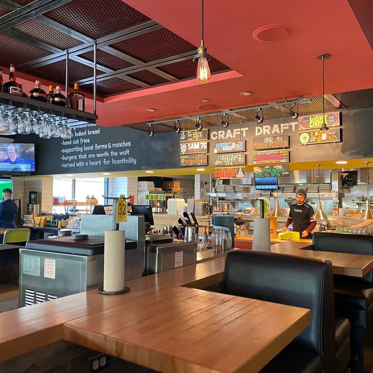 Hopdoddy Burger Bar, Bar in Houston