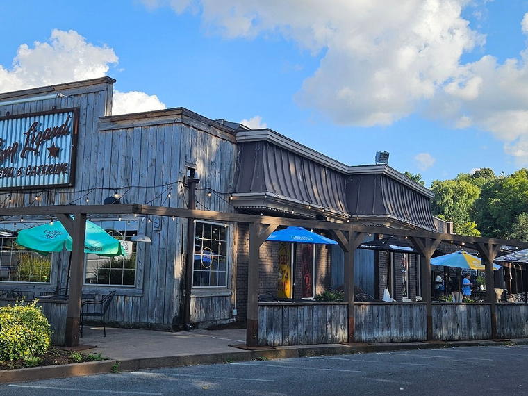 Limp Lizard Lounge Bar & Grill, Syracuse, United States