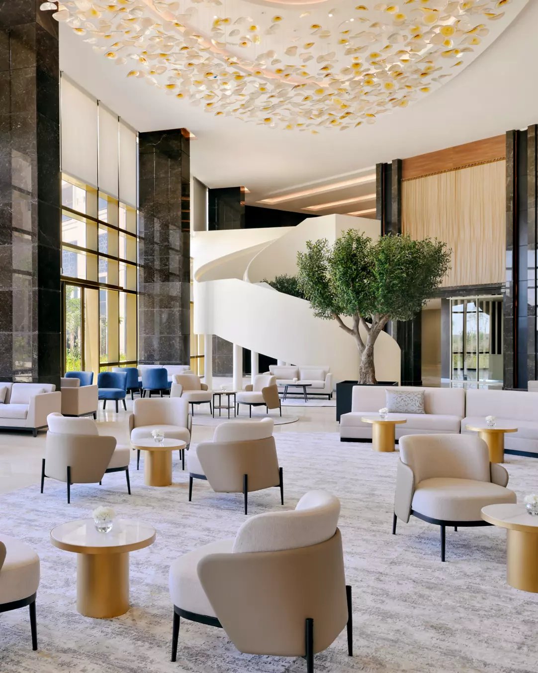 Flora Lobby Lounge