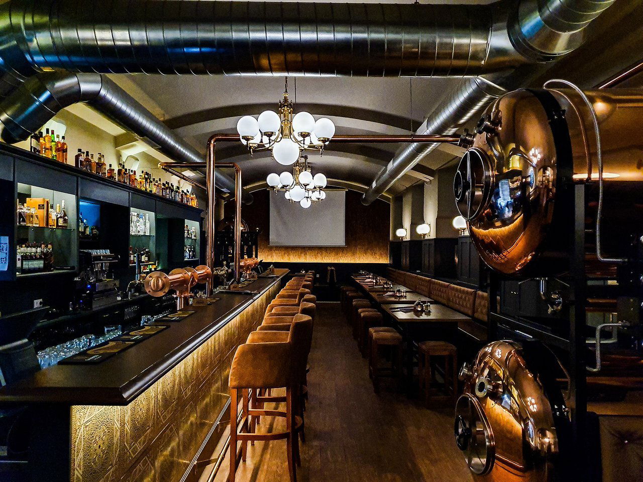 The Long Hall, Bar in Vienna