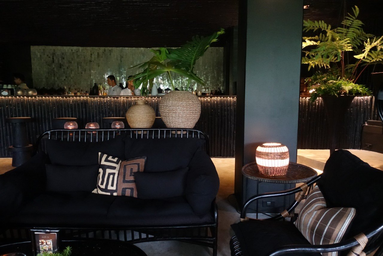 Baan Ta Lounge & Lawn