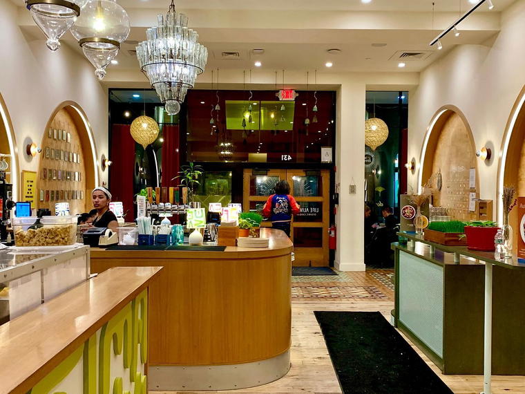 Life Alive Organic Cafe Back Bay, Boston, United States