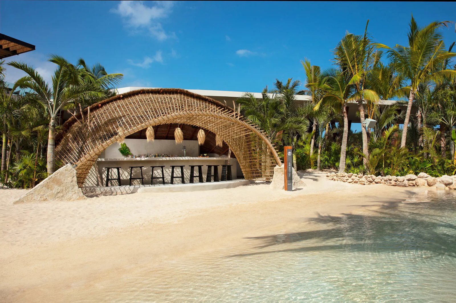The Cove Bar, Bar in Playa del Carmen