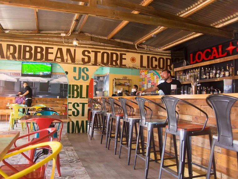 Local Store Aruba, Noord, Aruba