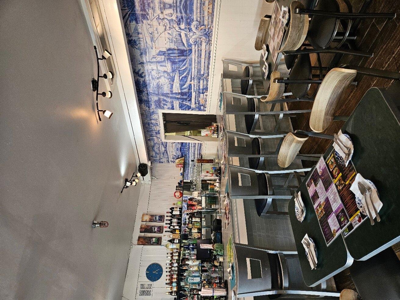 300 Puppy Smith St #202, Bar in Aspen