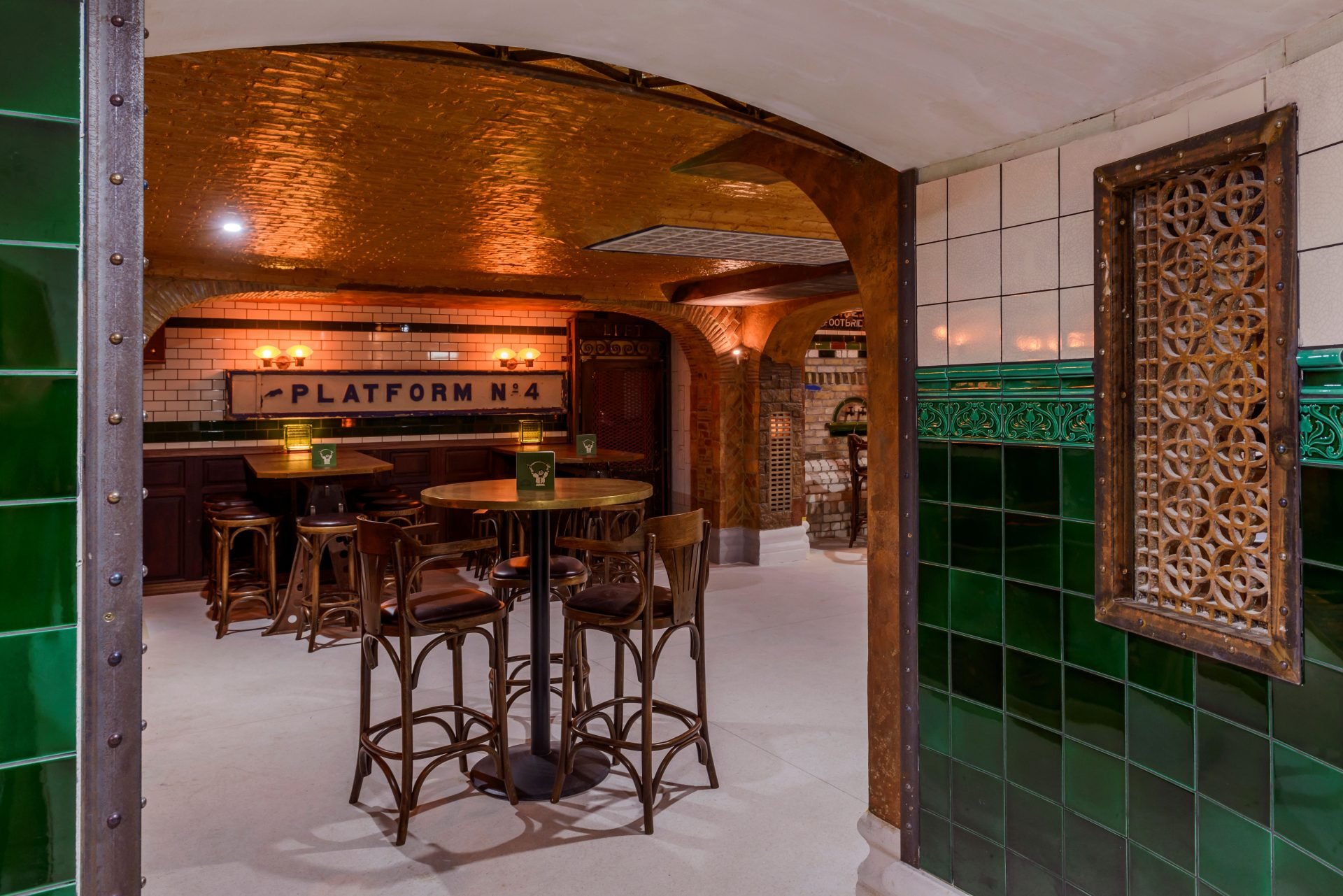 Pig's Lane bar in Killarney, Ireland