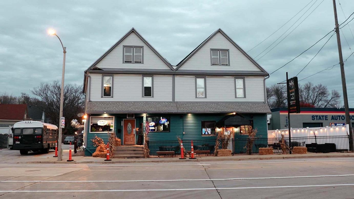 Spitfires on State, Milwaukee, United States