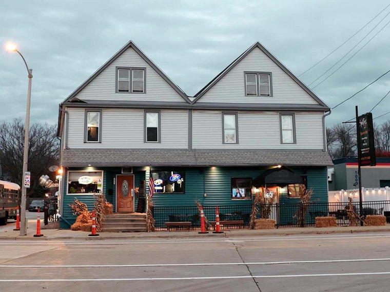 Spitfires on State, Milwaukee, United States