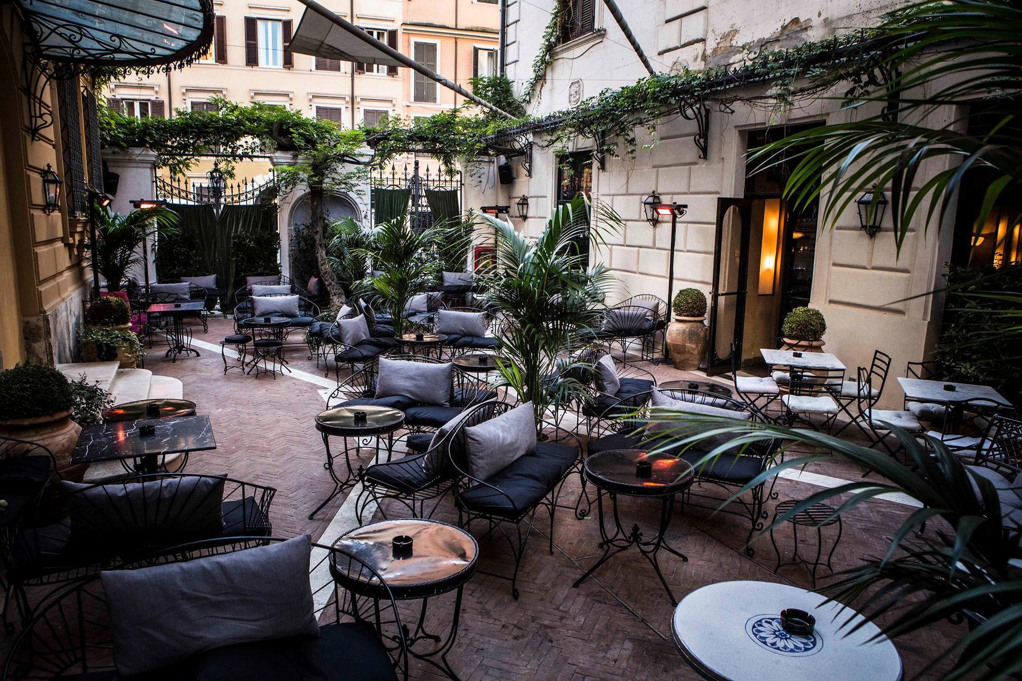 Bar Locarno bar in Rome, Italy