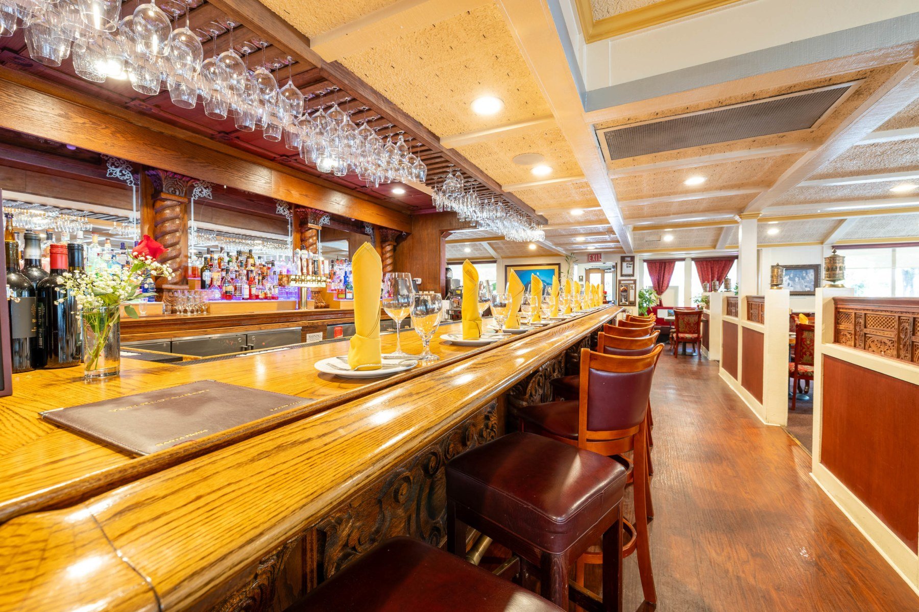 Yeti Restaurant, Bar in Glen Ellen