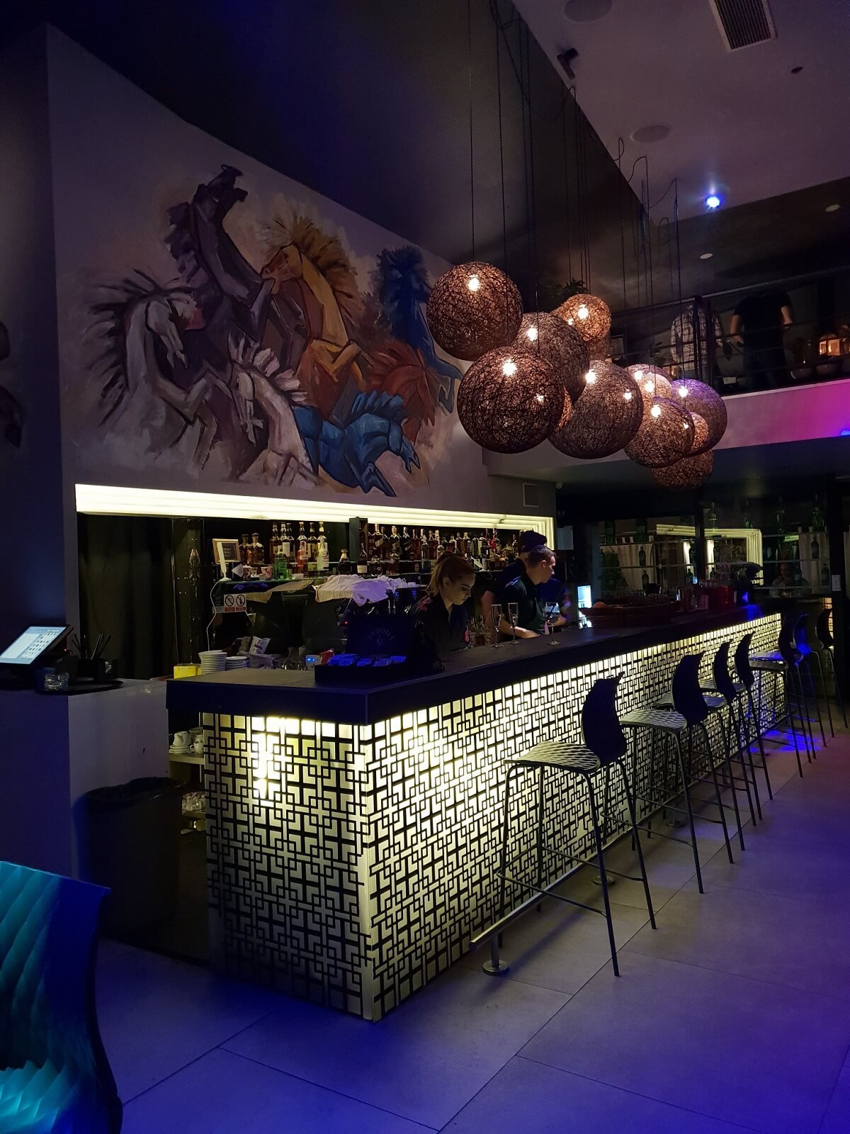 Hugo’s bar