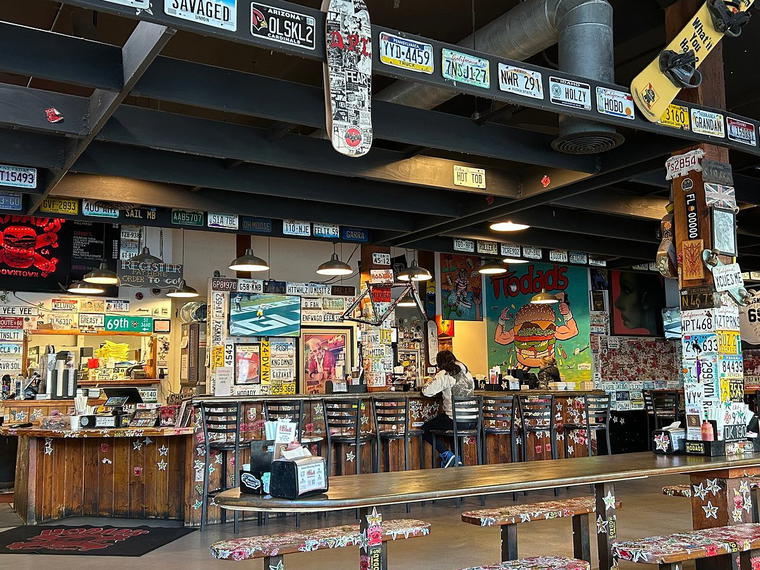 Hodad's Downtown, San Diego, United States