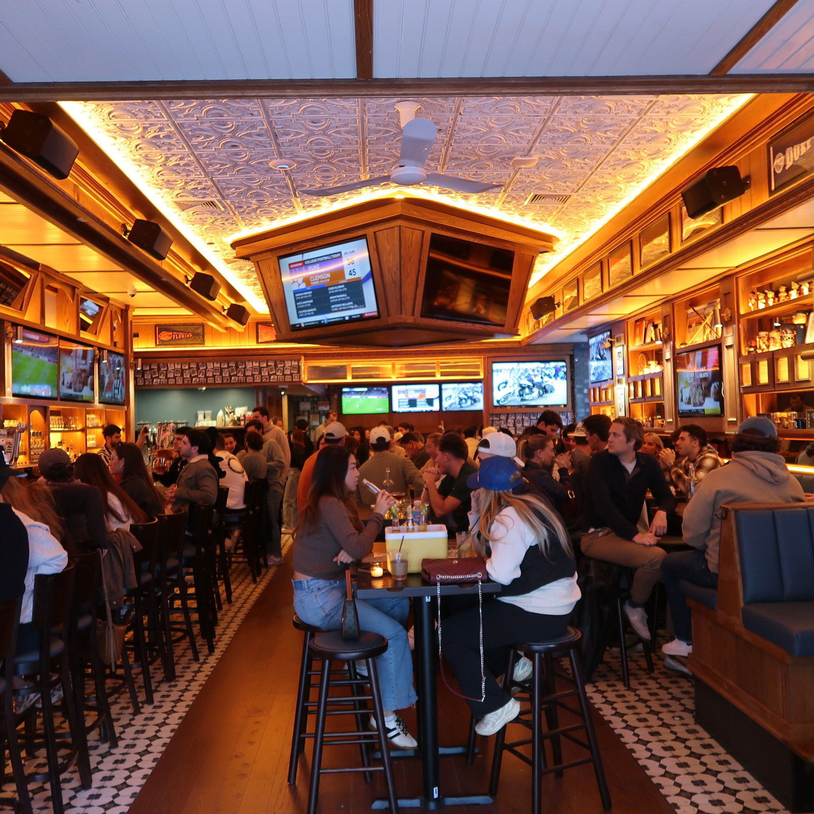 Buddy's, Bar in New York City
