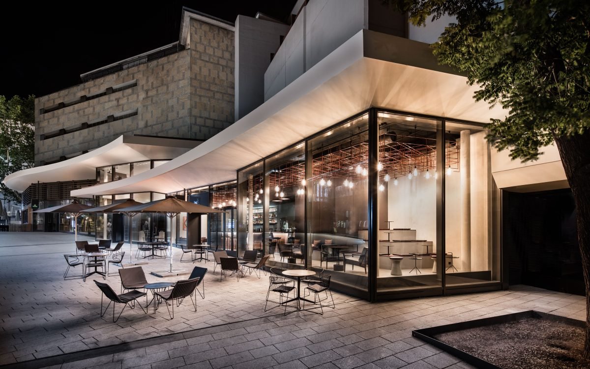 Eduard's Bar by Breuninger Stuttgart