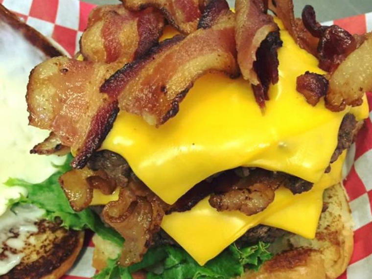 Chandler's Burger Bistro, Delhi, United States