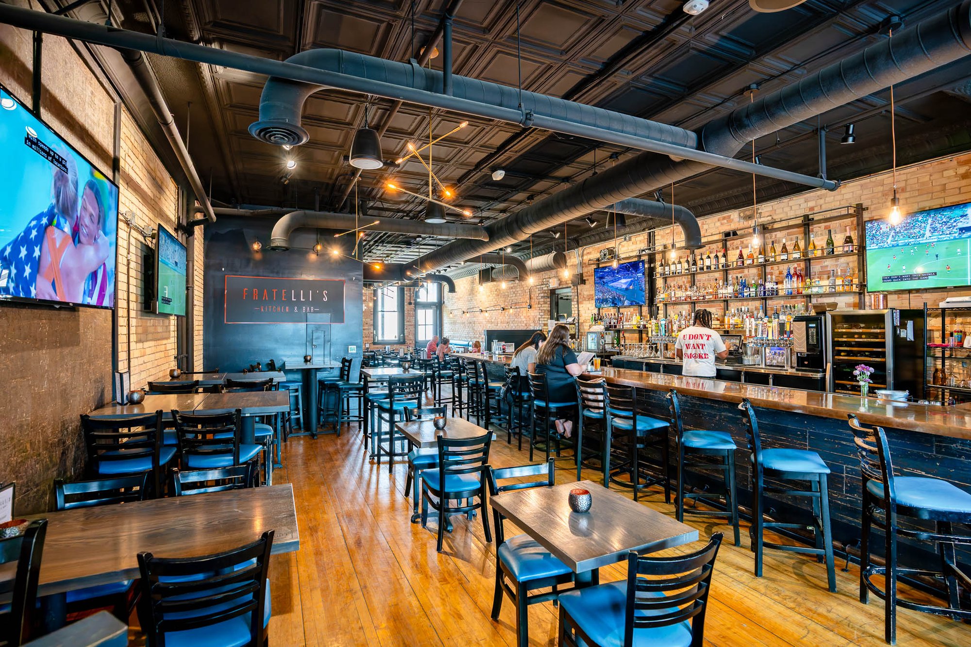 Fratelli’s Italian Kitchen bar in Grand Rapids