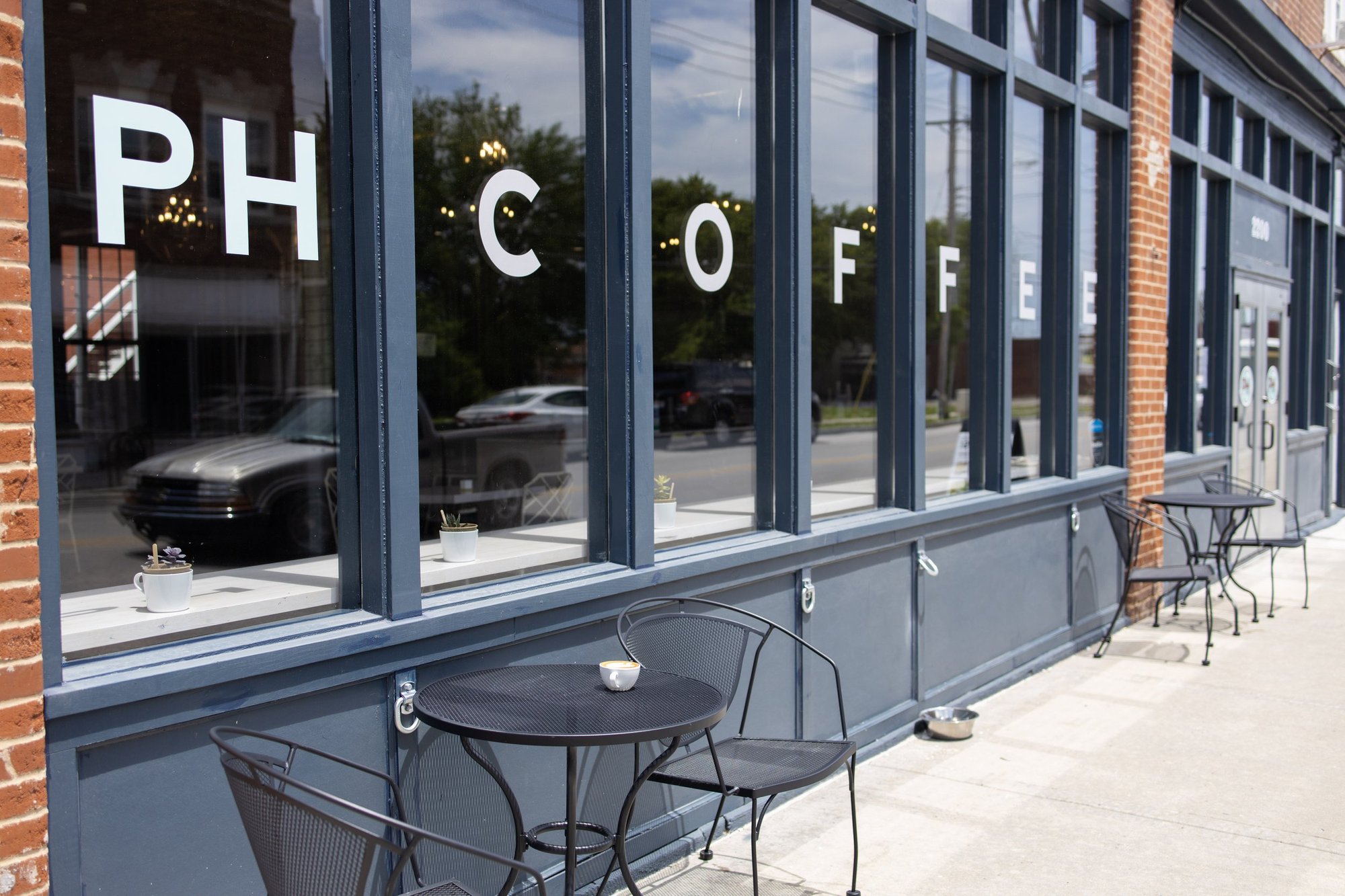 PH Coffee, Bar in Kansas City
