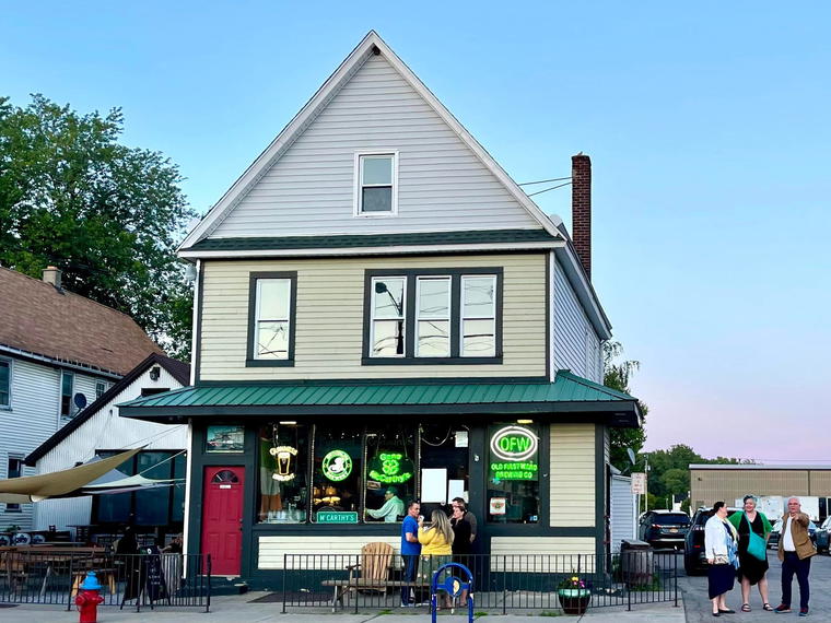 Gene McCarthy's Old First Ward Brewing Company, Buffalo, United States