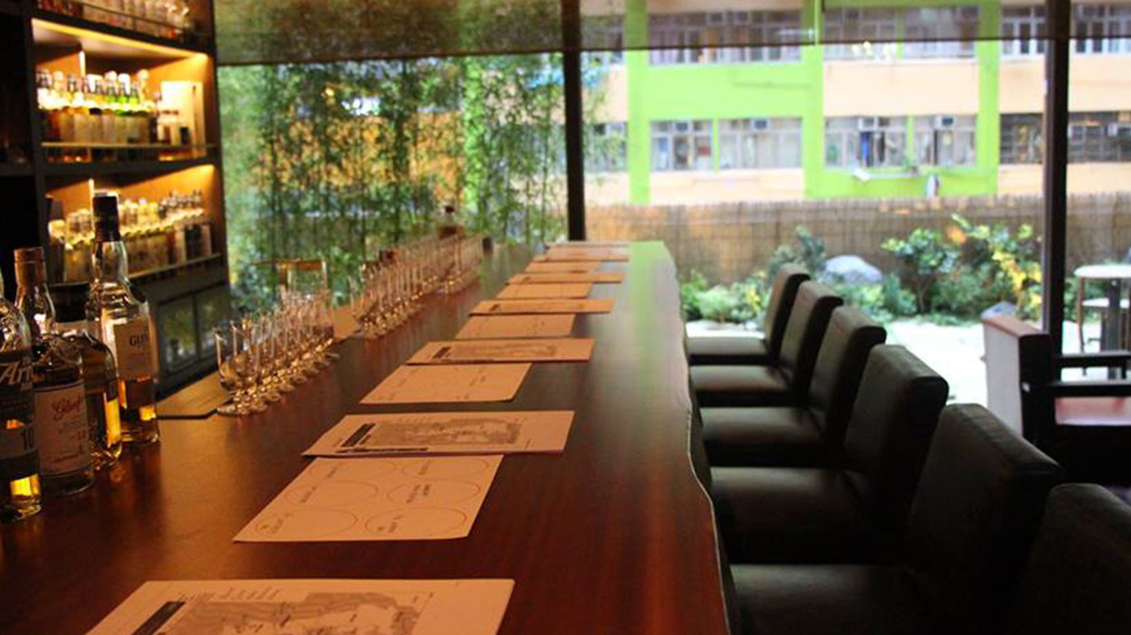 Mizunara: The Library, Bar in Hong Kong