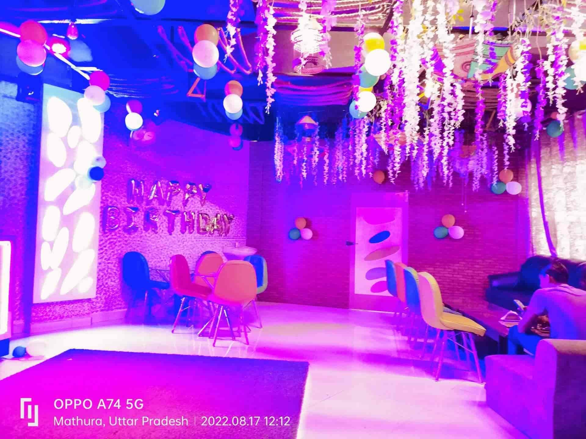 Tease bar in Vrindavan, India