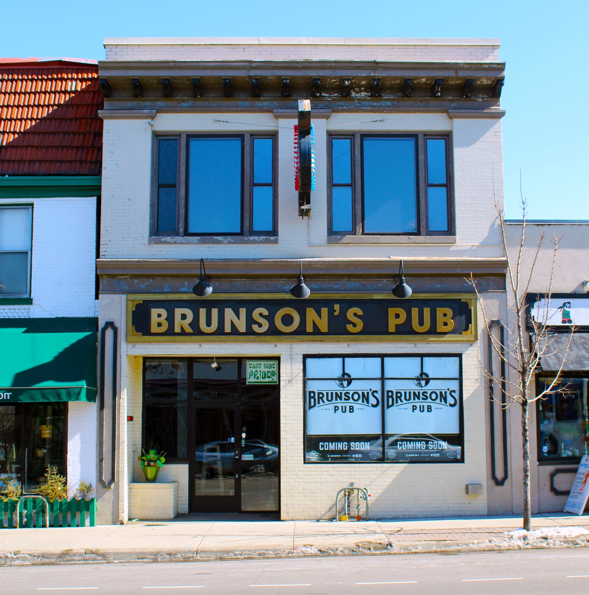 Brunson's Pub bar in St Paul, United States