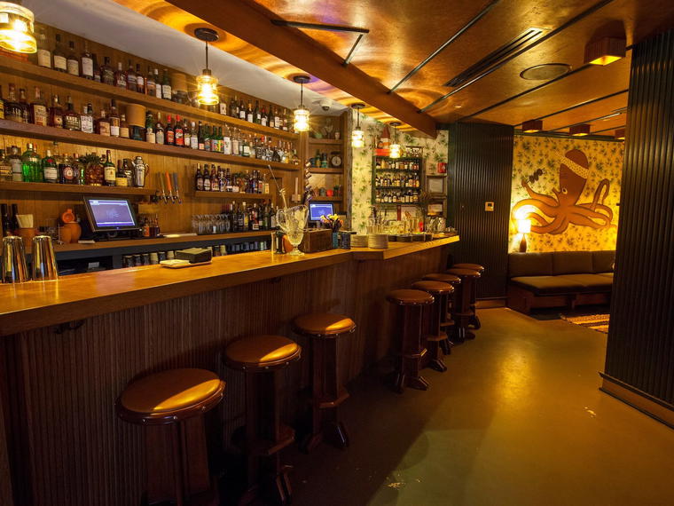 Broken Shaker at Freehand Chicago, Chicago, United States