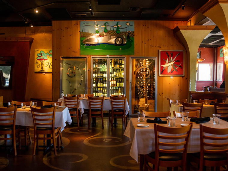 Max's Bistro & Bar, Fresno, United States