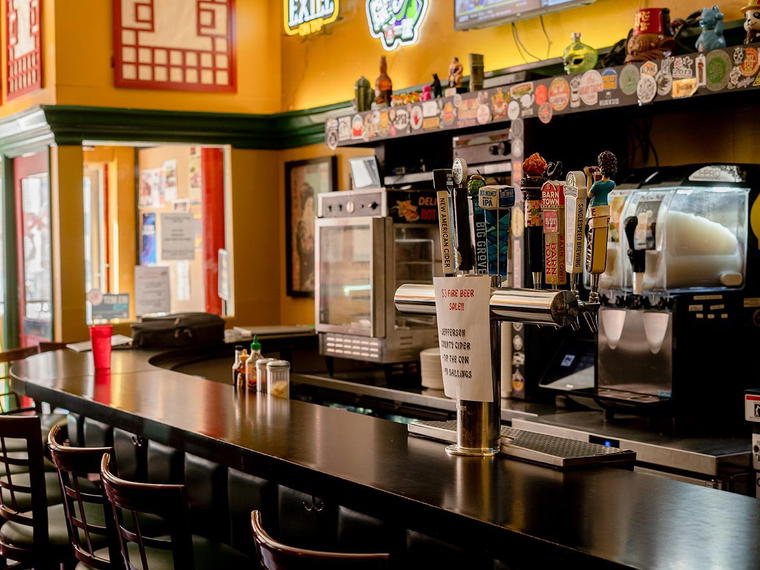 Fong's Pizza, Des Moines, United States