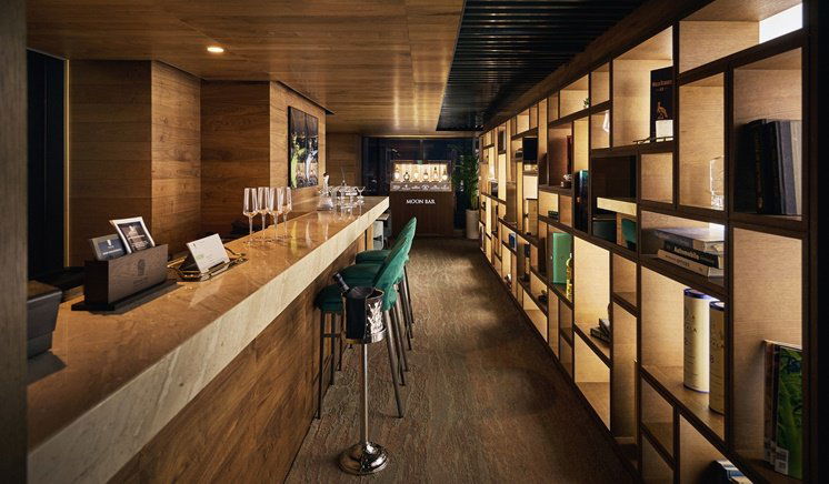 Moon Bar, Bar in Seoul