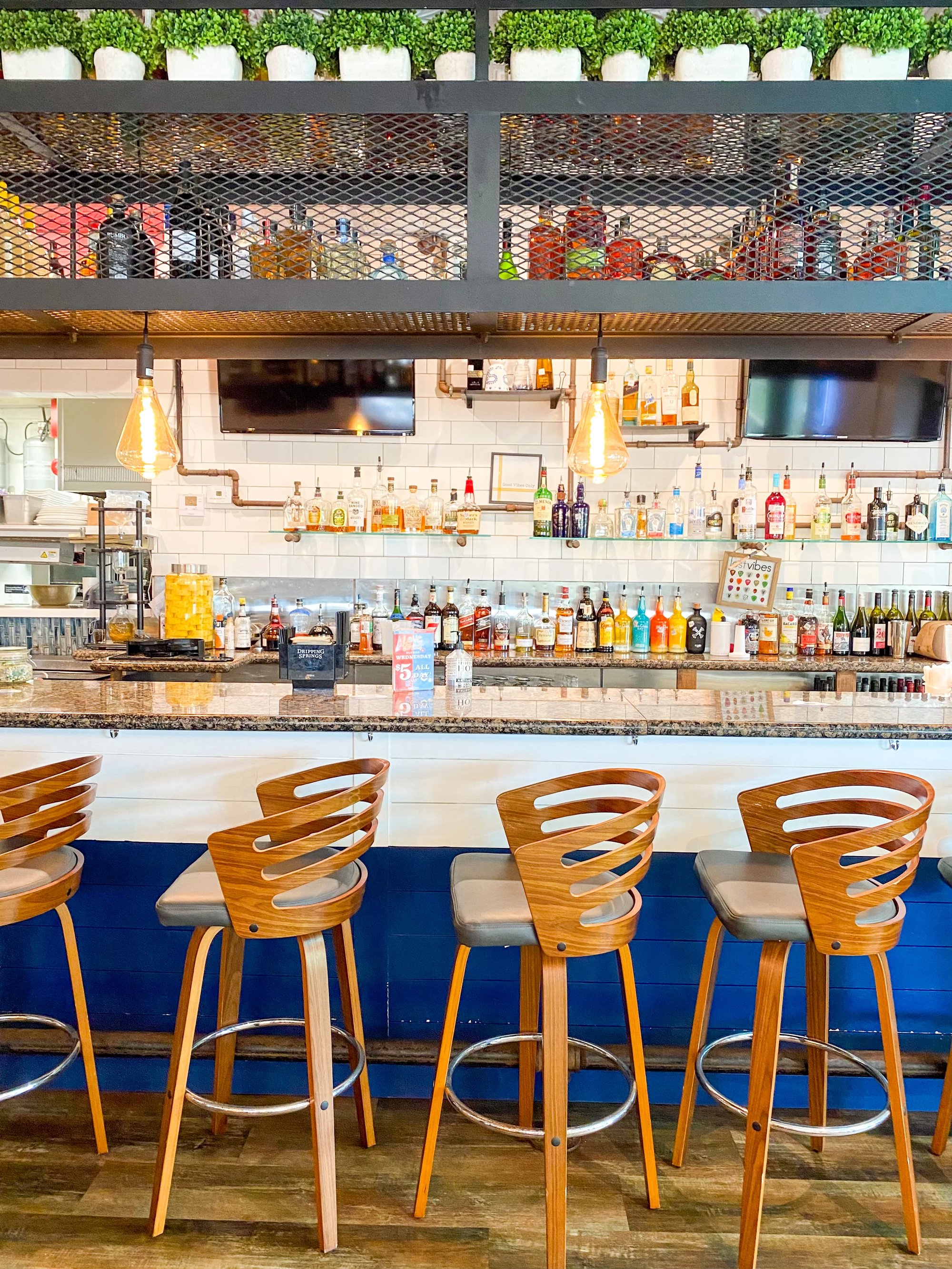 Good Vibes Coastal Kitchen bar in Pearland, United States