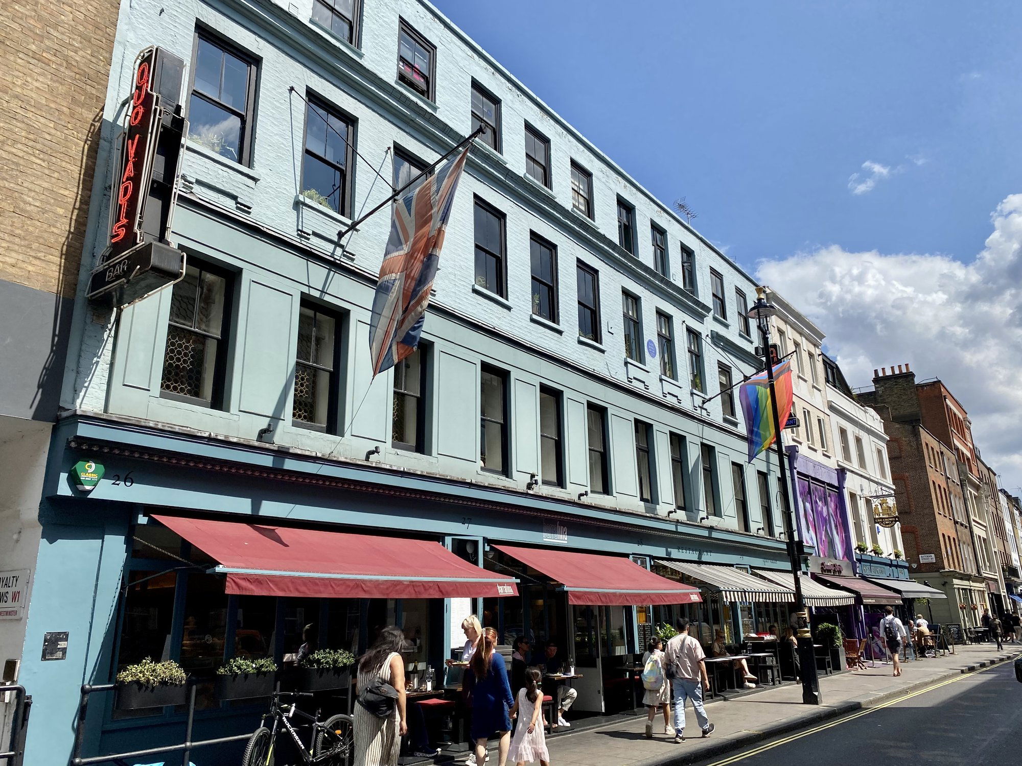 Barrafina Dean Street, Restaurant in London