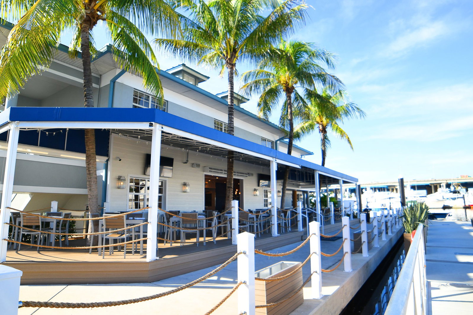 YOT Bar & Kitchen, Fort Lauderdale, United States