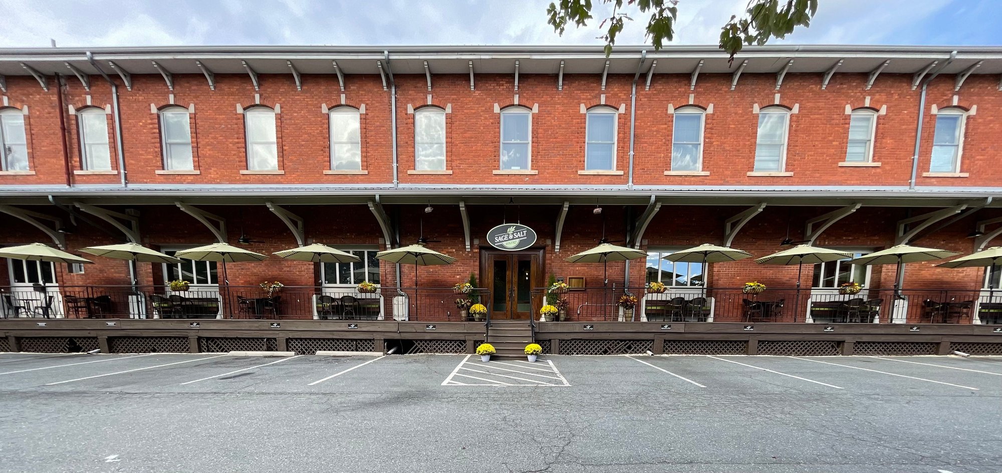 Sage & Salt bar in Winston Salem, United States