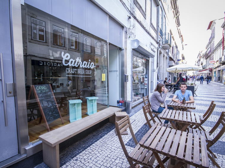 Catraio Craft Beer Shop & Bar, Porto, Portugal